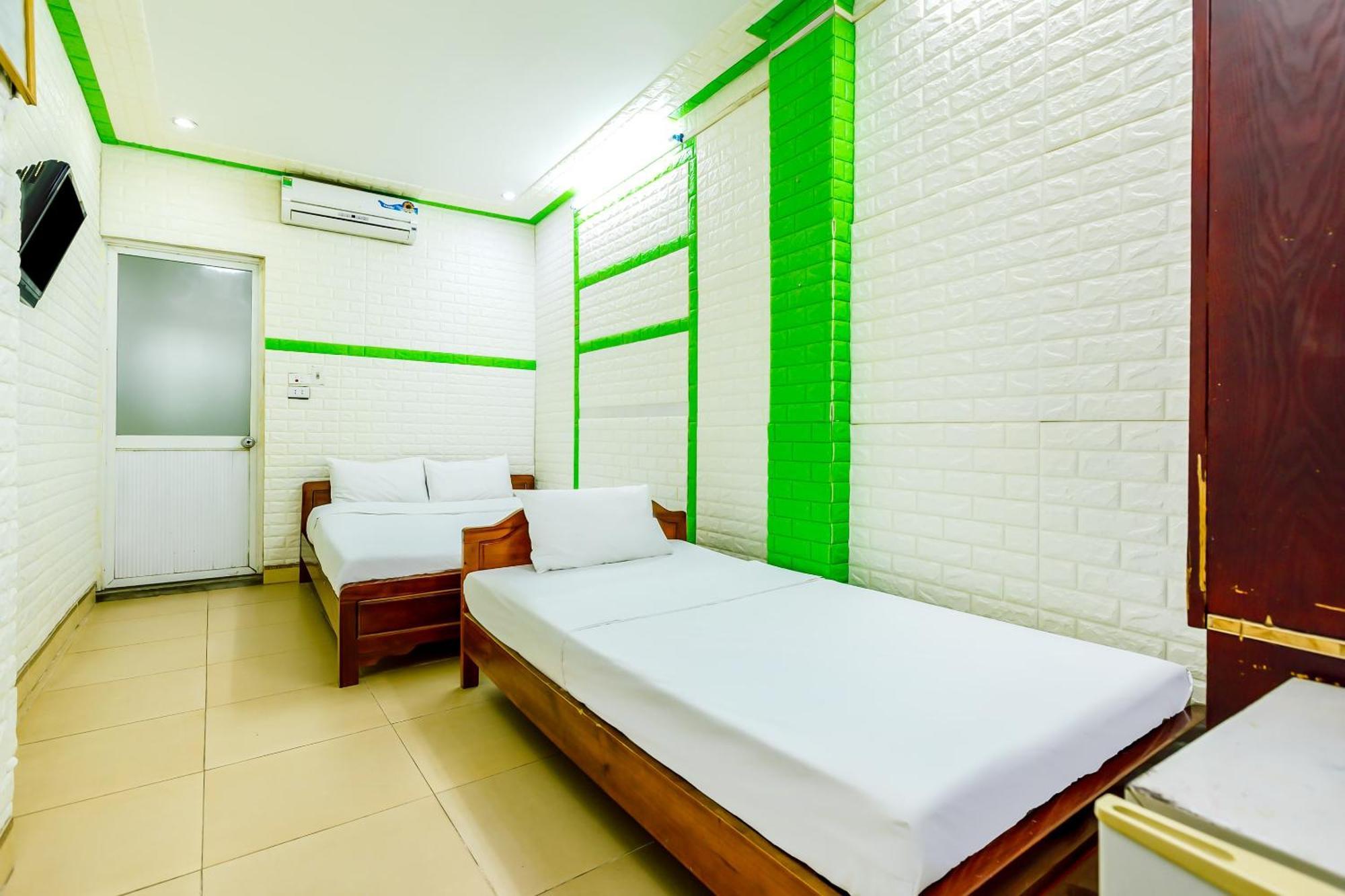 Oyo 604 Queen Hotel Spot-On Ханой Экстерьер фото